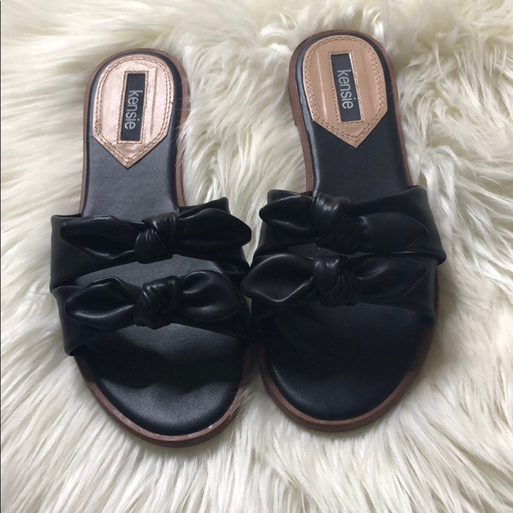 Kensie Bow Sandals